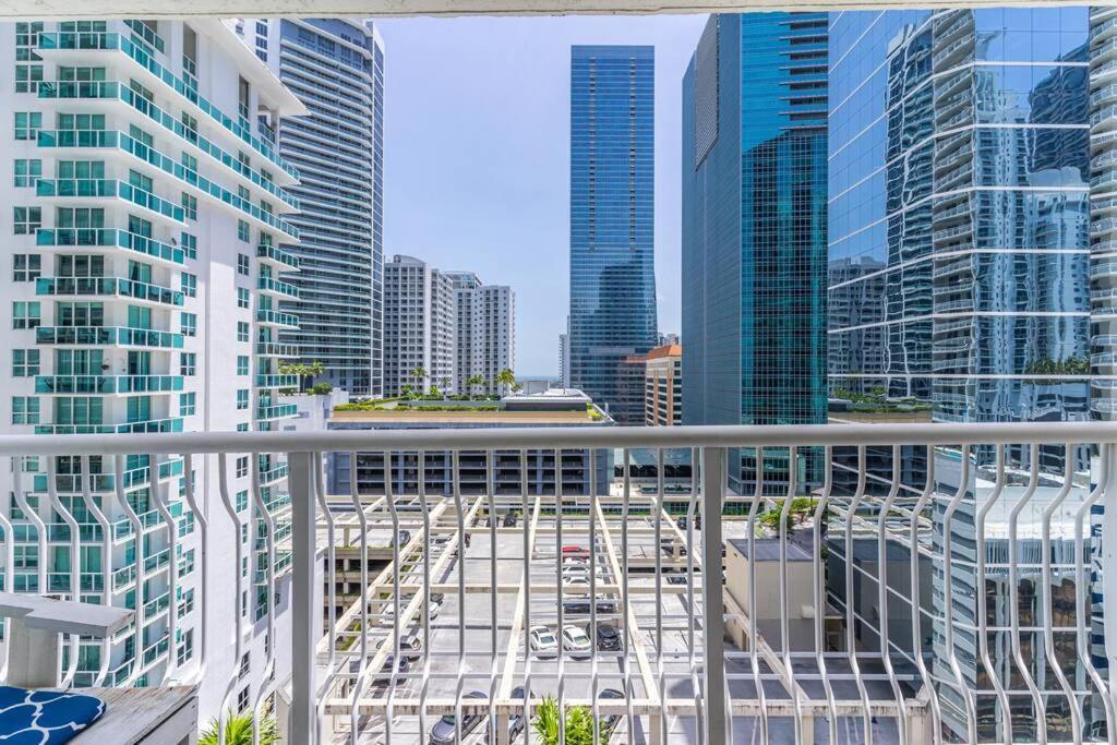 Апартаменти Modern 2/2 With Beautiful Ocean And Brickell Views Маямі Екстер'єр фото